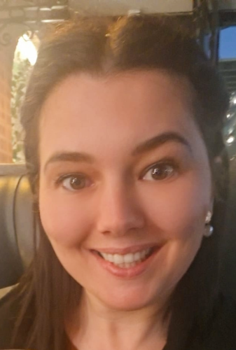 Daniélle Castanho - Director